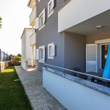 Apartments Crnekovic Tomislava 8A 巴斯卡 外观 照片