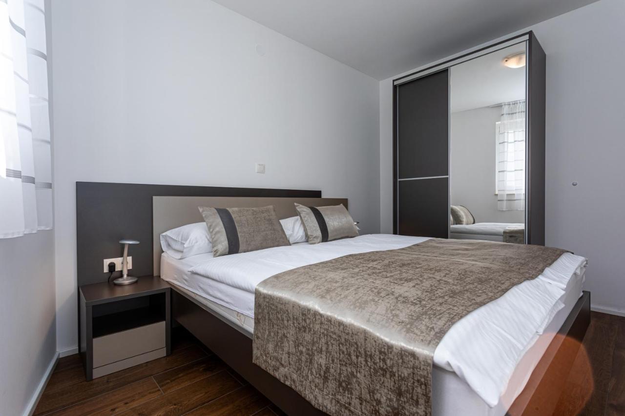 Apartments Crnekovic Tomislava 8A 巴斯卡 外观 照片