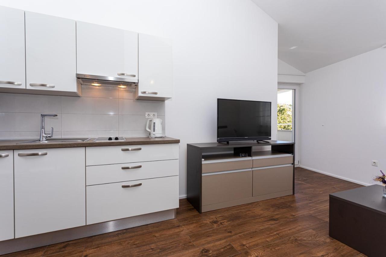 Apartments Crnekovic Tomislava 8A 巴斯卡 外观 照片