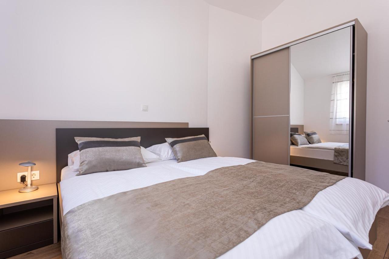 Apartments Crnekovic Tomislava 8A 巴斯卡 外观 照片