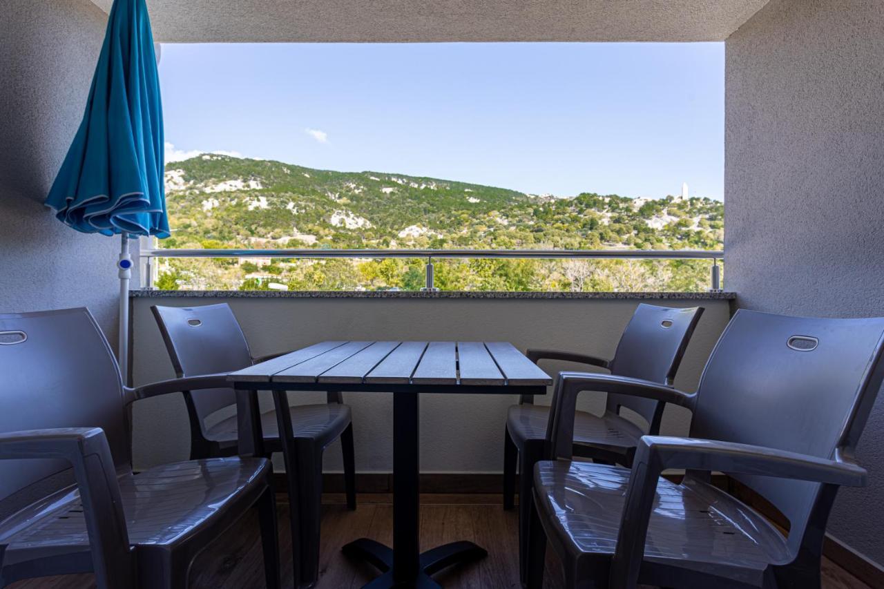 Apartments Crnekovic Tomislava 8A 巴斯卡 外观 照片