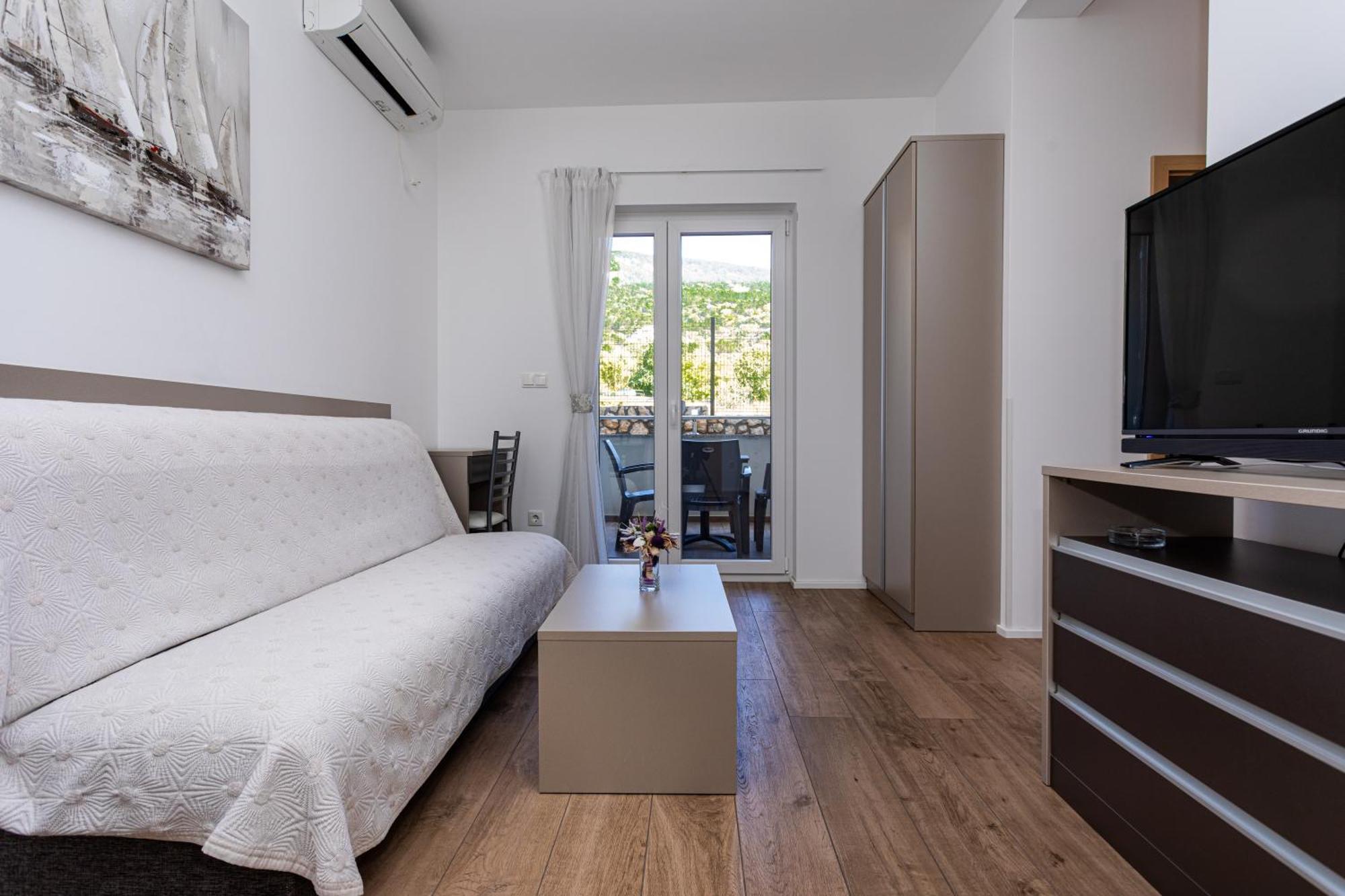 Apartments Crnekovic Tomislava 8A 巴斯卡 外观 照片
